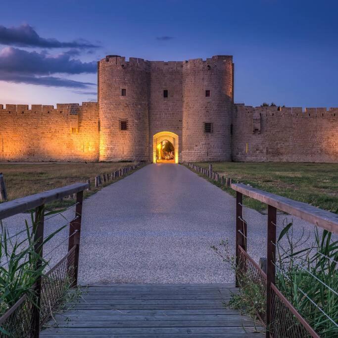Maison A 800M Des Remparts Aigues-Mortes Εξωτερικό φωτογραφία