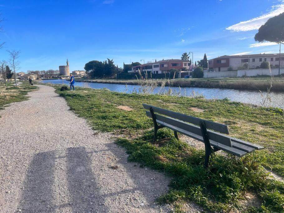 Maison A 800M Des Remparts Aigues-Mortes Εξωτερικό φωτογραφία